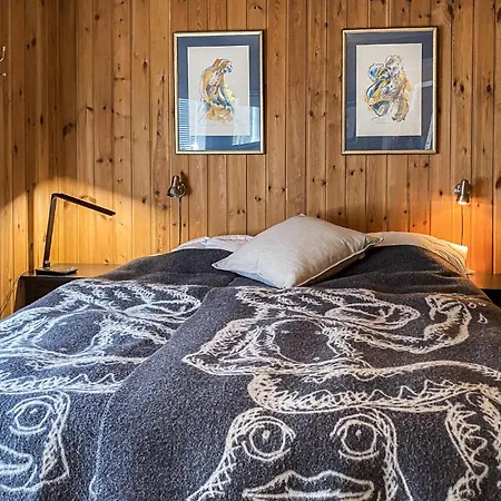 Gorgeous In With Wifi *